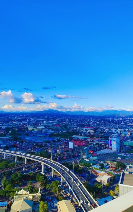 Serendipity Place @Celandine Caloocan Экстерьер фото