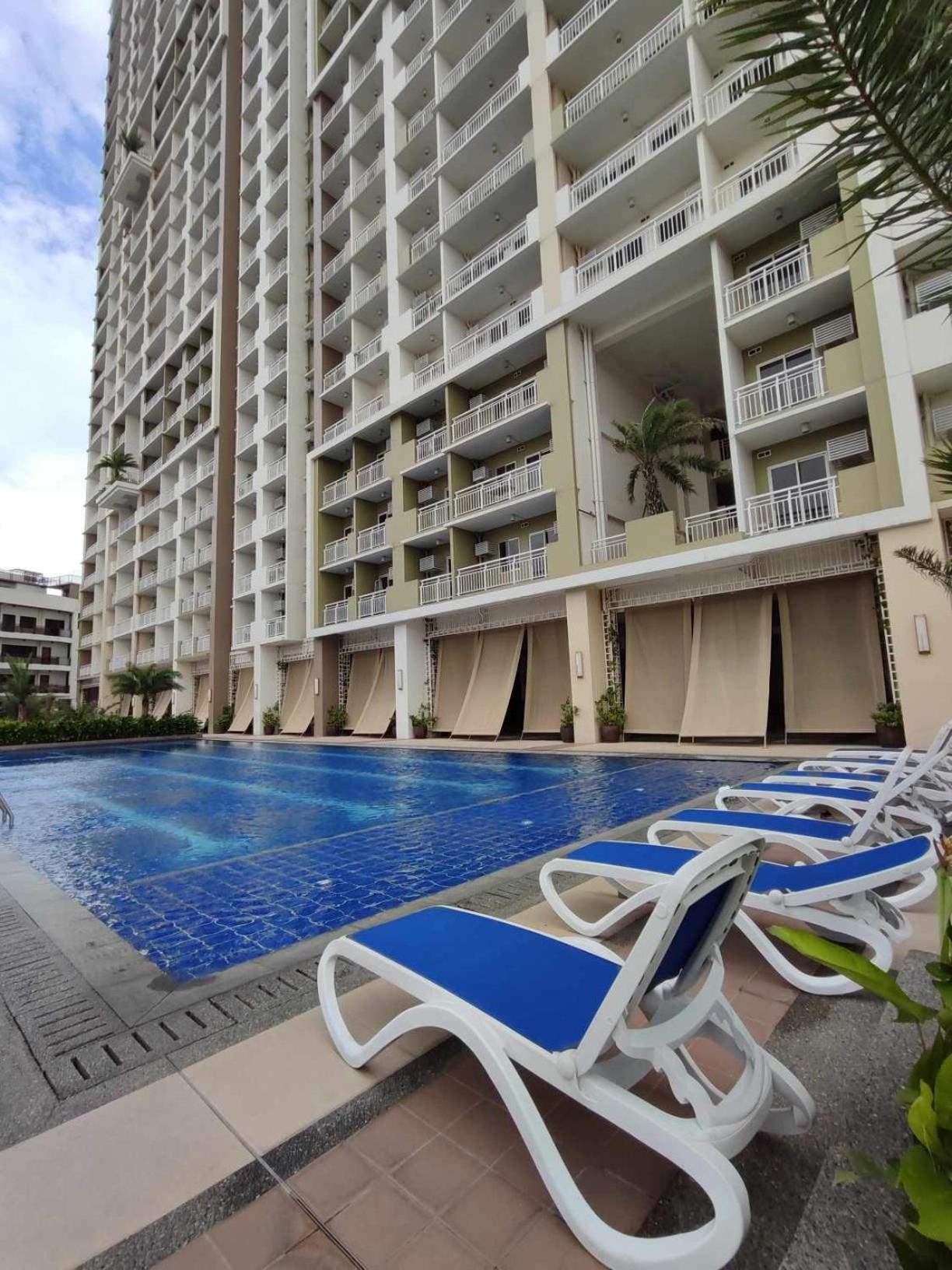 Serendipity Place @Celandine Caloocan Экстерьер фото